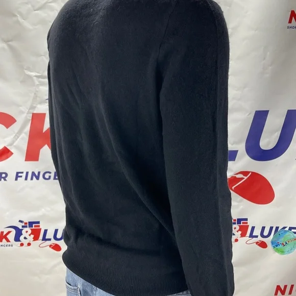 Naadam Men’s Crewneck Sweater | 100% Mongolian Cashmere | Soft Collection. - Picture 3 of 8